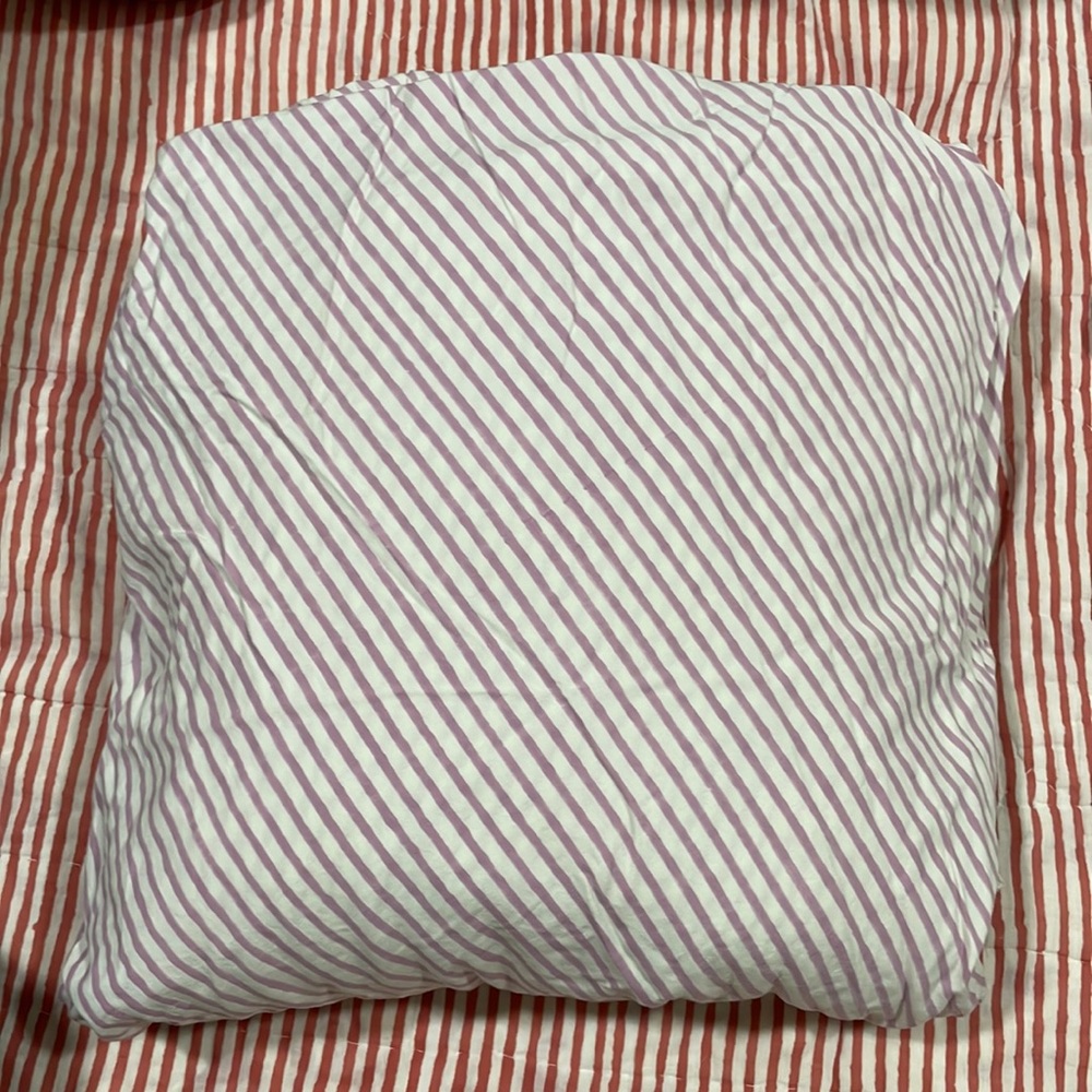 Fitted sheet